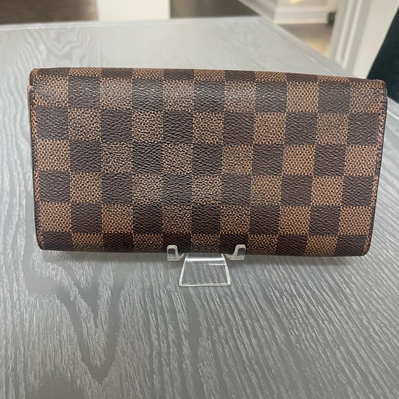 Louis Vuitton Damier Ebene Sarah Wallet - Picture 3 of 14
